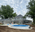 Aquasport 52 built into sloping backyard