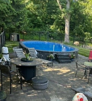 Aquasport 52 with great hardscaping